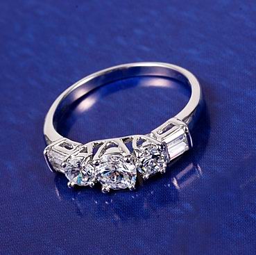 1.31CT 7-STONE CZ ENGAGEMENT RING-sz5/6